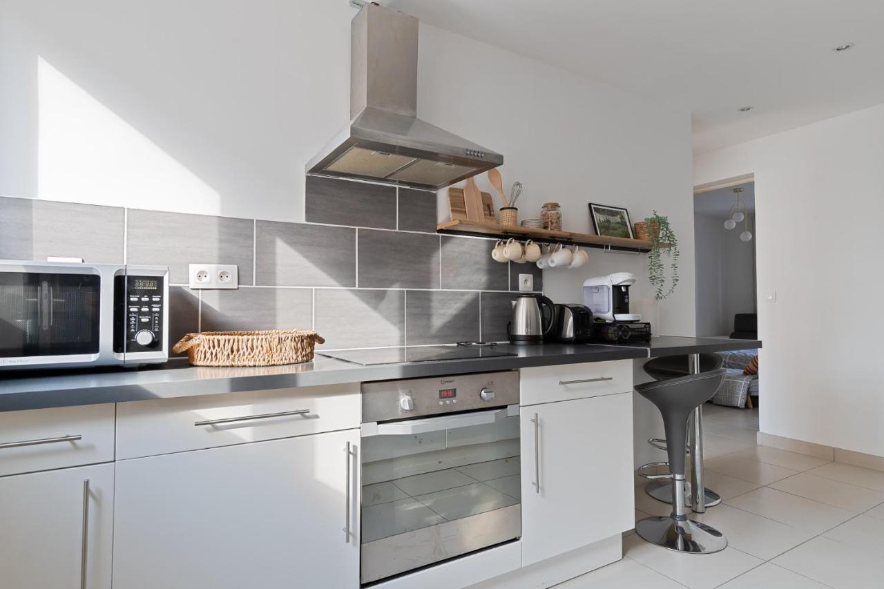 Appartement Spacieux 1 Chambre Parking Gratuit Valence  Exteriér fotografie