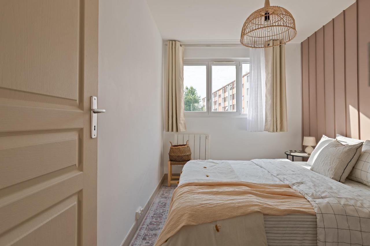 Appartement Spacieux 1 Chambre Parking Gratuit Valence  Exteriér fotografie